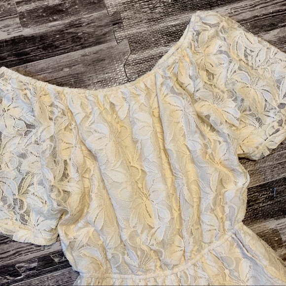 BB Dakota Nikola Romper Antiquitie Ivory Lace Off Shoulder Elastic Waist Dressy - Picture 4 of 8